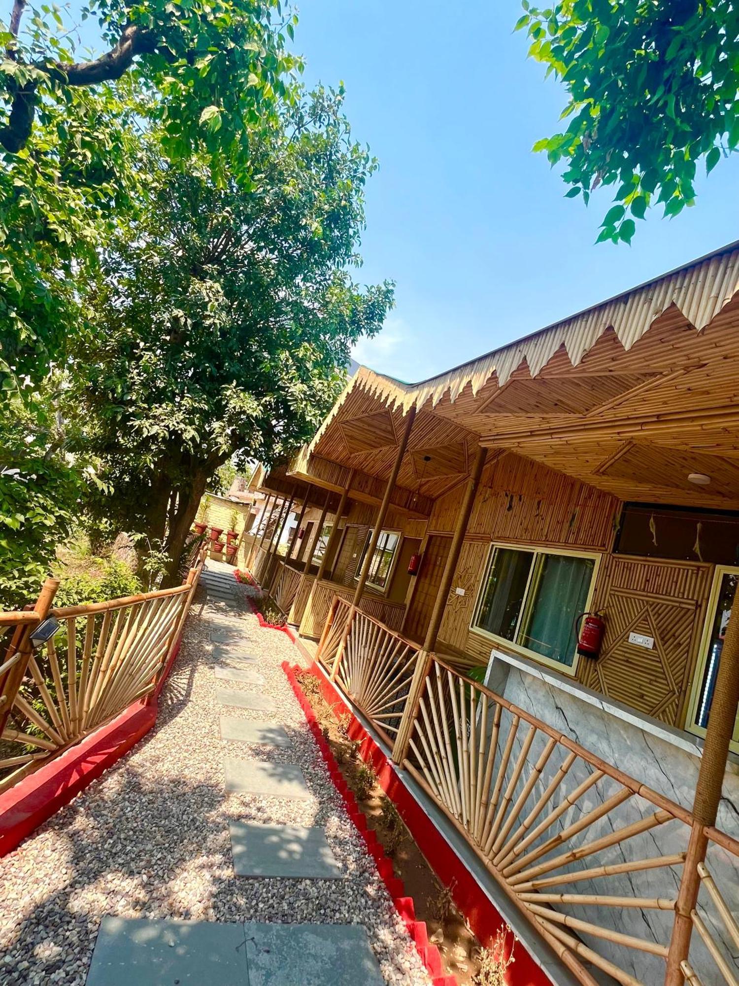 Bamboo Garden Cottages And Cafe Rishīkesh Esterno foto